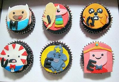 More cupcake toppers - Cake by susana reyes