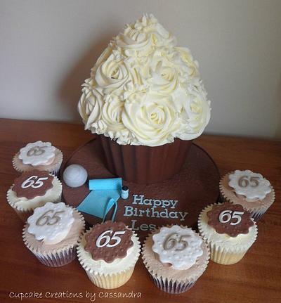 Yoga themed Giant cupcake - Cake by Cupcakecreations