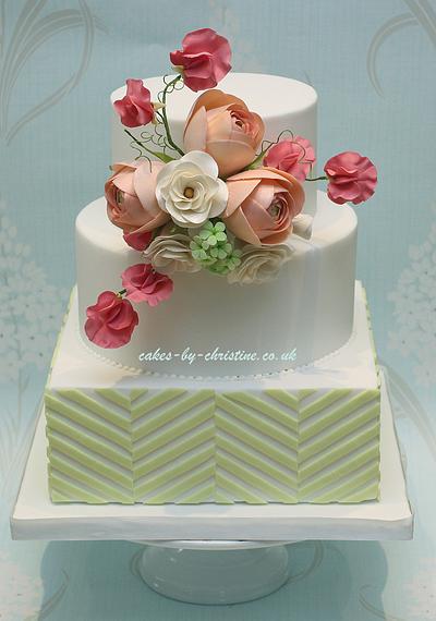 Stripes and flowers - Cake by Cakes by Christine