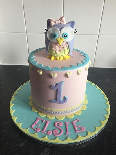Owl cake - Cake by Maria-Louise Cakes