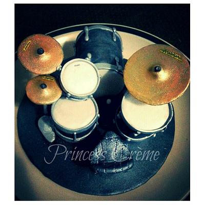 Drum-kit cake topper - Cake by Princess Crème