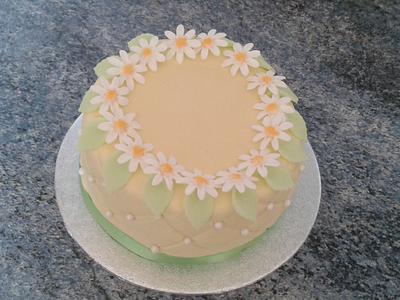 Daisies - Cake by Tortenfifi