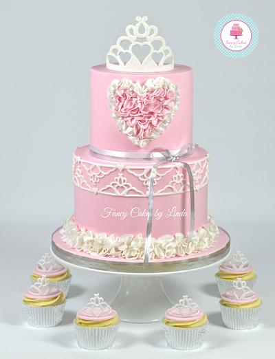 Perfect for a Princess! - Cake by Ceri Badham