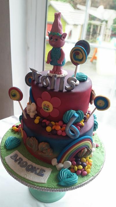 Trolls cake  - Cake by Eliz4cakes 