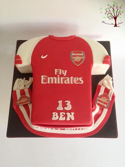 Arsenal Shirt - Cake by Blossom Dream Cakes - Angela Morris