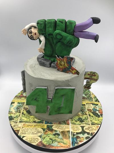Hulk - Cake by Emmascakeshk