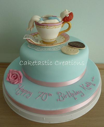 A Tea lovers dream Cake - Cake by Caketastic Creations