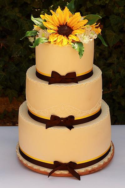 Sunflowers wedding cake - Cake by laskova