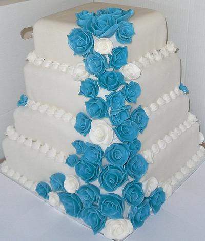 my first wedding cake - Cake by sarah
