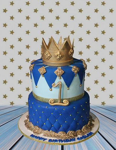 Crown Cakes - Blue & Black - Cake by MsTreatz