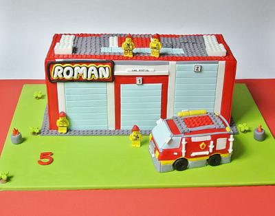 LEGO City Fire Station - Cake by eunicecakedesigns