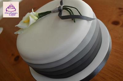 Wedding cake for cupcake tower - Cake by Everything's Cake