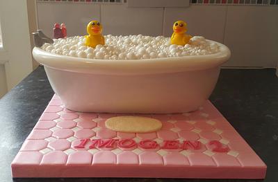Bubble bath cake with ducks. - Cake by jodie