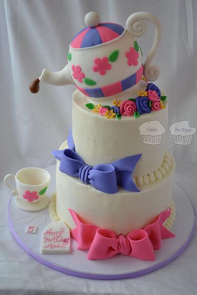Tea Party! - Cake by Susan