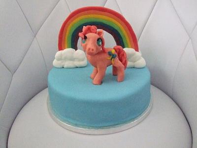 Pinkiepie - Cake by Sarah