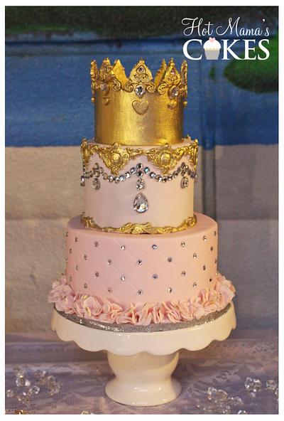 A Royal cake! - Cake by Hot Mama's Cakes