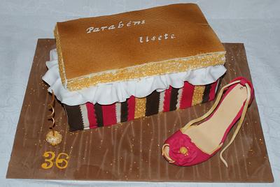 Shoes Box - Cake by Lia Russo