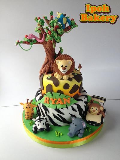 Animal in the Jungle - Cake by William Tan