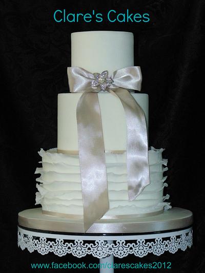 Elegent Ruffle Cake - Cake by Clare's Cakes - Leicester