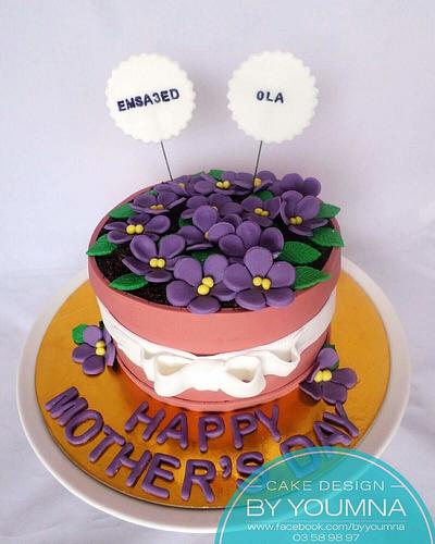 Flowers - Cake by Cake design by youmna 