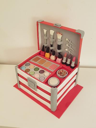 cake Make-up box - Cake by iratorte