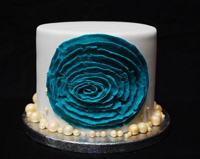Teal Cake - Cake by Julia