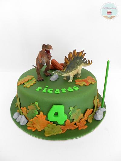 Dinossaur cake - Cake by Ana Crachat Cake Designer 
