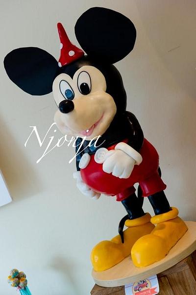 Mickey Mouse 3D - Cake by Njonja