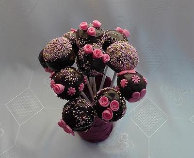 My cakepops - Cake by Planet Cakes