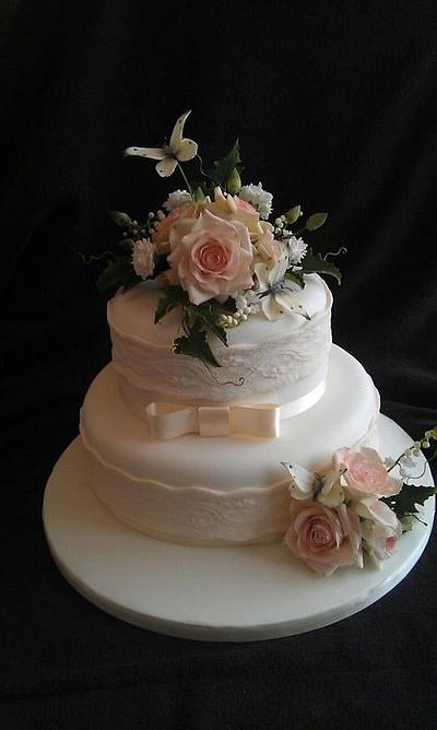 English Country Garden - Cake by La Lavande Sugar Florist