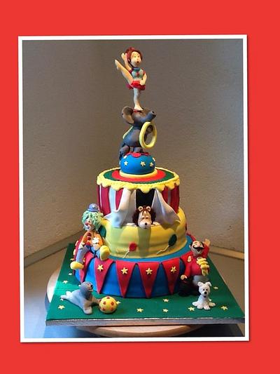 Viva the circus - Cake by Cinta Barrera