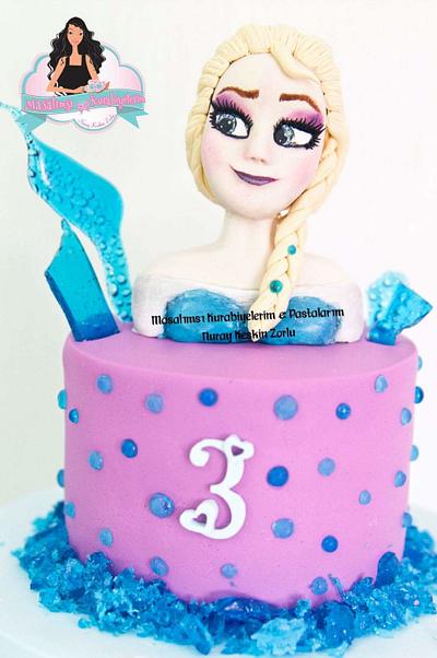 Elsa Cake - Cake by Nuray Keskin Zorlu 