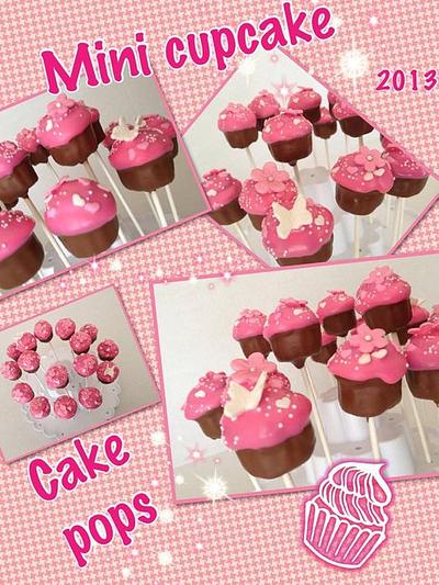 Mini cupcake cake pops - Cake by taralynn