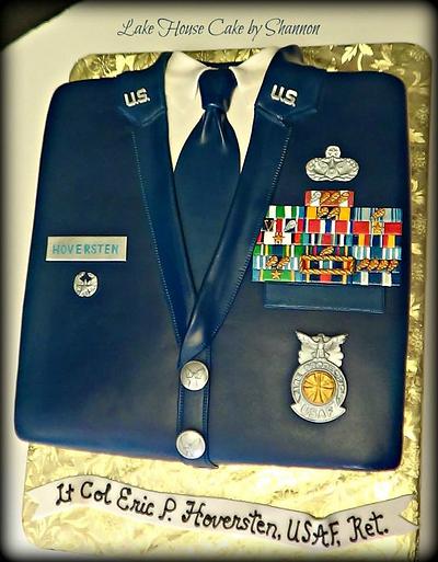 United States Air Force Uniform Cake - Cake by LakeHouseCakebyShannon