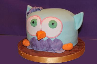 Tarta sencilla de buho, Simple owl cake  - Cake by Machus sweetmeats