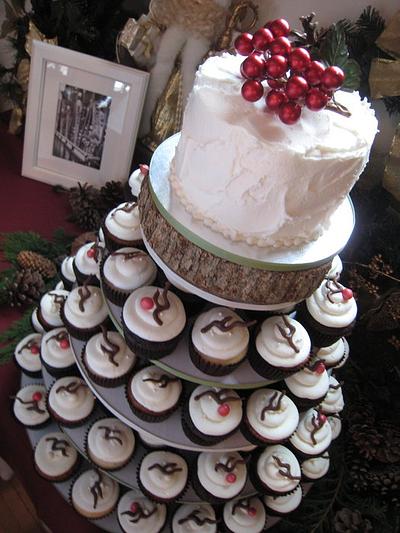 Winter Wedding - Cake by Laura