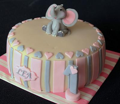 a little elephant - Cake by Anka