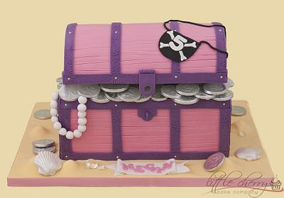 Girly Treasure Chest - Cake by Little Cherry