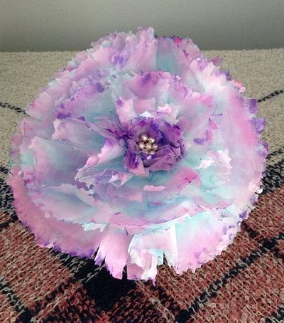 Coffee Filter Flower - Cake by June ("Clarky's Cakes")