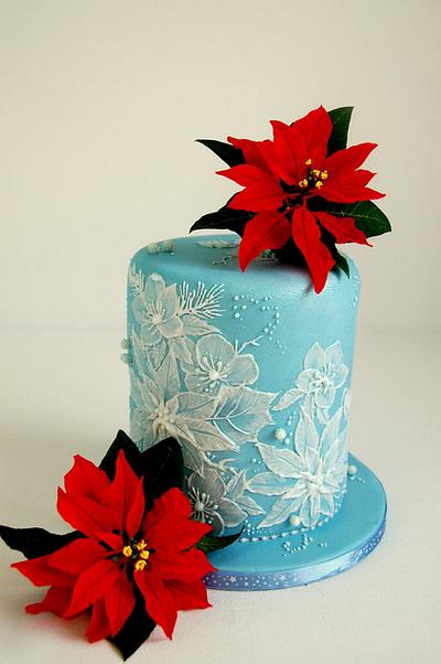 Royal Icing - brush embroidery, and sugar poinsettias - Christmas cake  - Cake by Natasha Ananyeva (CakeVirtuoso Studio)