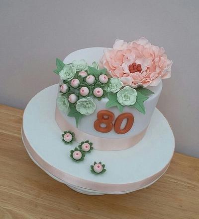 Vintage Spray - Cake by The Buttercream Pantry