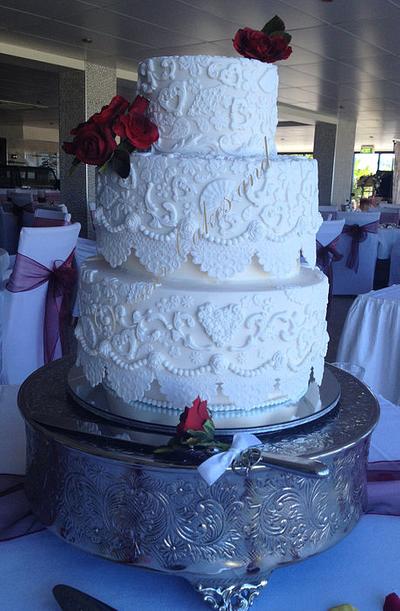 Tammie's Vintage Lace - Cake by dreamcakes4512