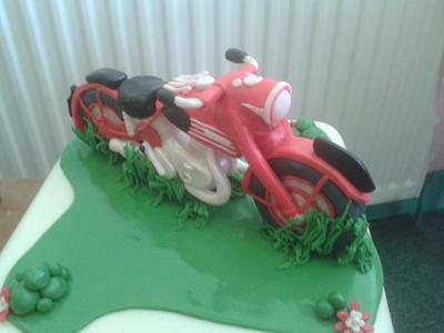 Triumph bike topper - Cake by FANCY THAT CAKES