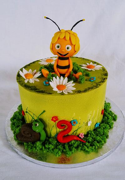Bee Maya - Cake by alenascakes