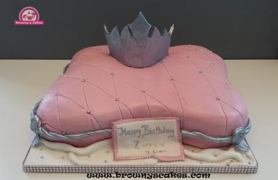 Pillow Princess cake - Cake by Browny's Cakes