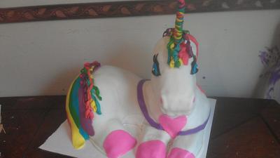 unicorn - Cake by Julia Dixon
