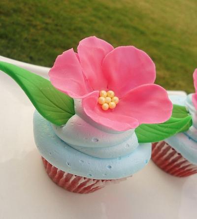 flower cupcake - Cake by Cake Sweet Cake By Tara