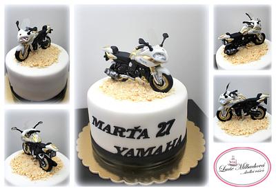 With a motorcycle - Cake by Lucie Milbachová (Czech rep.)