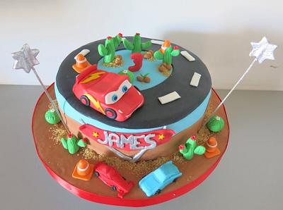 Lighting Mcqueen cake - Cake by Sugar&Spice by NA