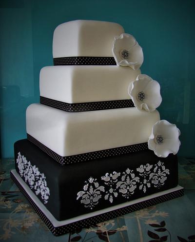 Monochrome Wedding Cake - Cake by Little Aardvark Cakery